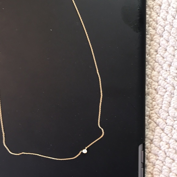 Diamond solitaire necklace - Picture 9 of 11